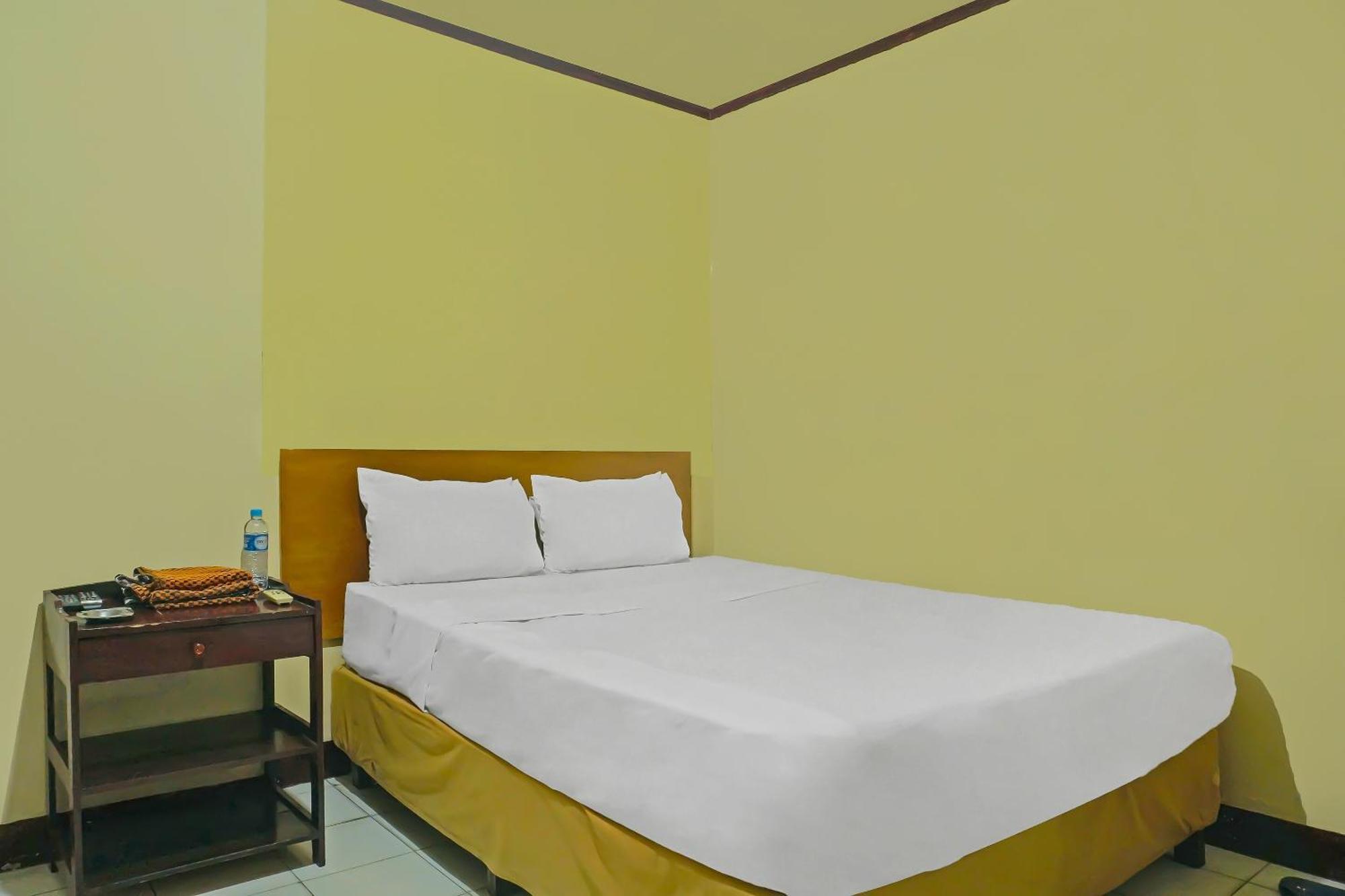 Spot On 92466 Adam Kost Syariahnearwisata Jembatan Barito Hotel Banjarmasin  Eksteriør billede