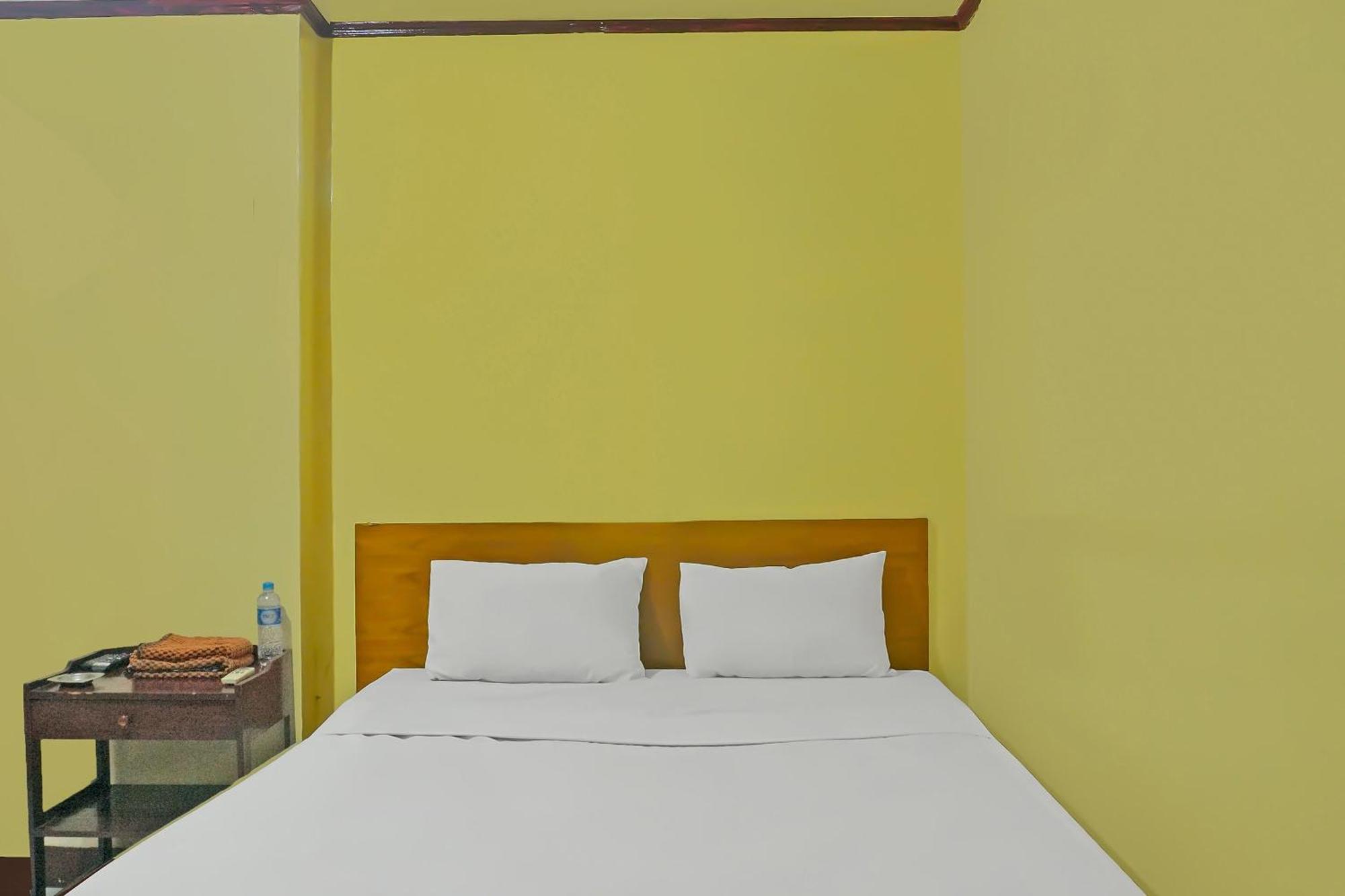 Spot On 92466 Adam Kost Syariahnearwisata Jembatan Barito Hotel Banjarmasin  Eksteriør billede